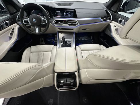 Used 2021 BMW X5 sDrive40i w/ M Sport Package image 28