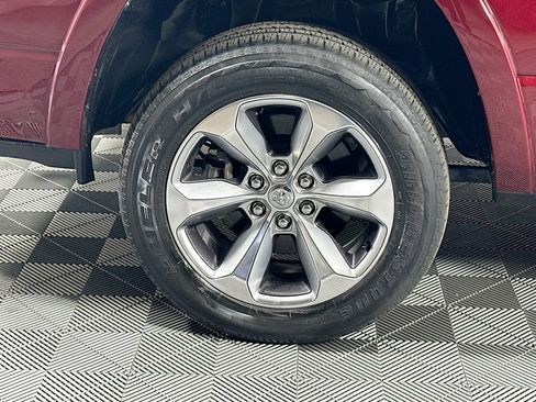 Used 2022 RAM 1500 Limited w/ Body Color Bumper Group image 24