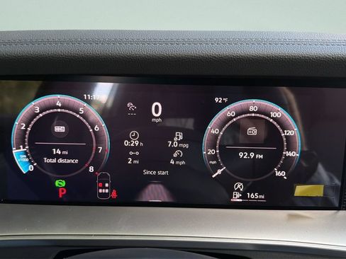 New 2026 Volkswagen Tiguan SE R-Line FWD image 28