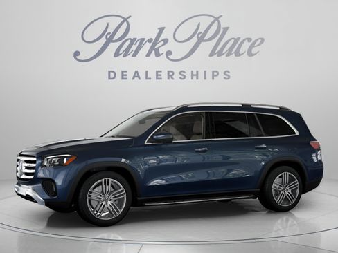 Certified 2026 Mercedes-Benz GLS 450 4MATIC image 3