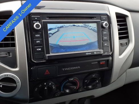 Used 2015 Toyota Tacoma 4x4 Access Cab w/ SR5 Package image 22