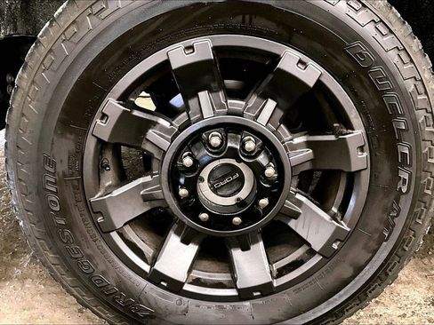 Used 2023 Ford F250 Lariat w/ Lariat Ultimate Package image 8