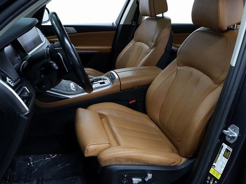 Used 2019 BMW X7 xDrive40i image 9