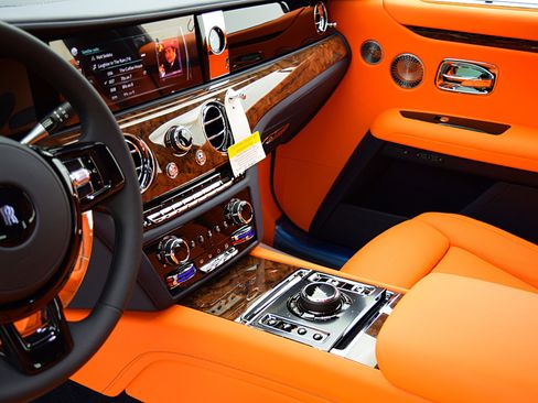 Used 2023 Rolls-Royce Ghost image 35