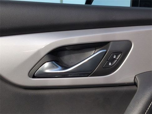 Certified 2025 Chevrolet Blazer LT image 20