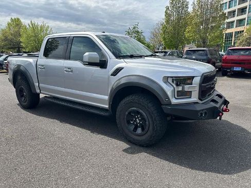 Certified 2018 Ford F150 Raptor w/ Equipment Group 802A Luxury AWD/4WD image 9