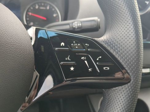 Used 2025 Mercedes-Benz Sprinter 2500 image 11