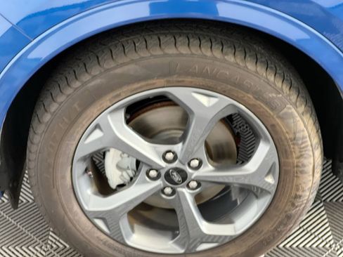 Used 2023 Ford Escape ST-Line AWD/4WD image 11