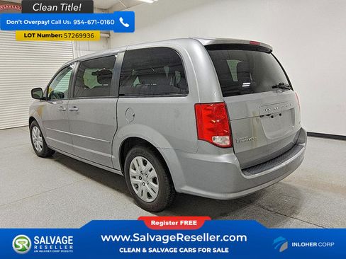 Used 2016 Dodge Grand Caravan SE w/ Quick Order Package 29E SE FWD image 3