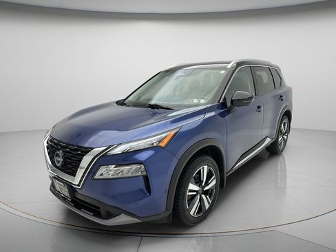 Used 2023 Nissan Rogue SL w/ SL Premium Package AWD/4WD image 3
