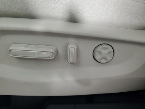 New 2026 Honda Odyssey EX-L image 32