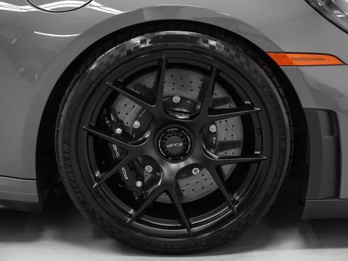 Certified 2026 Porsche 911 GT3 RWD image 24