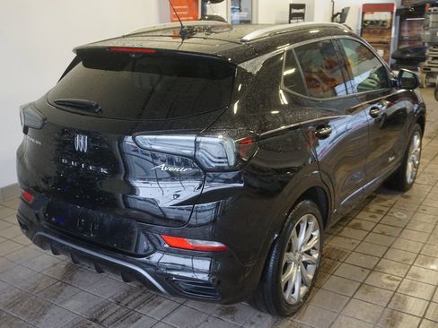 Used 2024 Buick Encore GX Avenir w/ Avenir Technology Package image 17