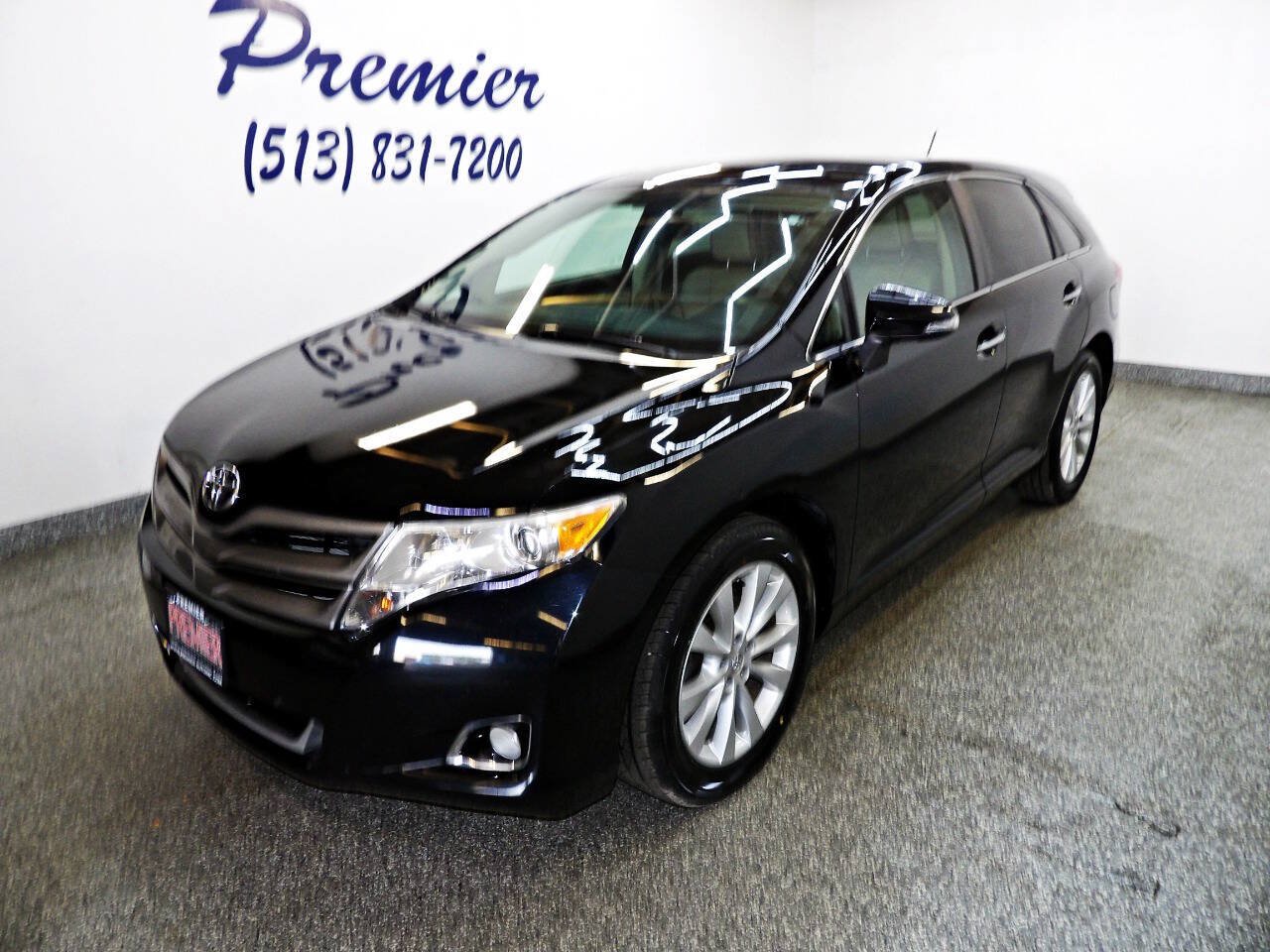 Used 2014 Toyota Venza XLE w/ XLE Premium Package FWD image 1