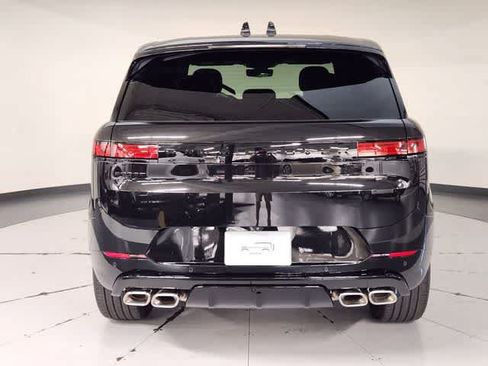 New 2026 Land Rover Range Rover Sport Dynamic SE AWD/4WD image 17