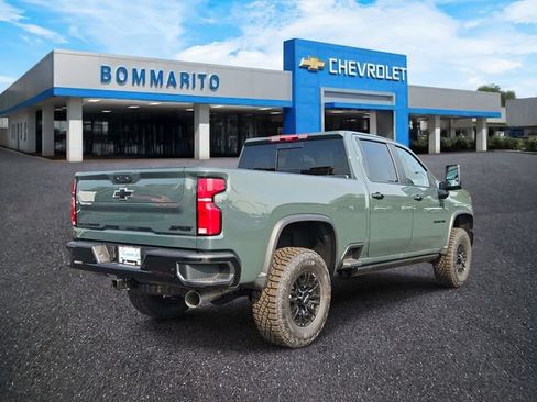 New 2026 Chevrolet Silverado 2500 ZR2 w/ LPO, Dark Essentials Package AWD/4WD image 5
