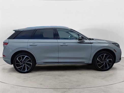 Used 2024 Lincoln Corsair Grand Touring w/ Equipment Group 302A image 6