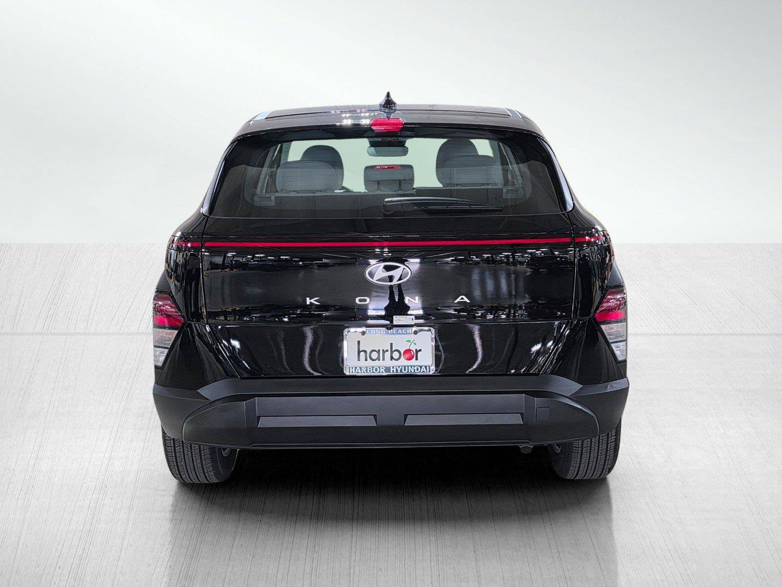 Used 2026 Hyundai Kona SE FWD image 6
