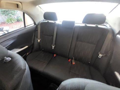 Used 2013 Toyota Corolla S w/ Premium Pkg FWD image 11