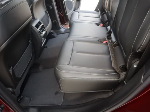 New 2026 Jeep Grand Cherokee Limited AWD/4WD image 13