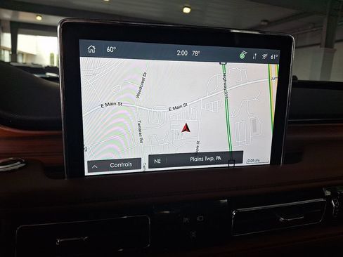 Certified 2024 Lincoln Aviator Reserve w/ Jet Package AWD/4WD image 16