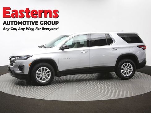 Used 2022 Chevrolet Traverse LS AWD/4WD image 60