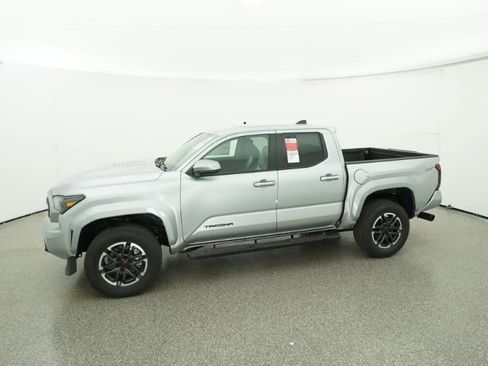 New 2025 Toyota Tacoma TRD Sport image 2