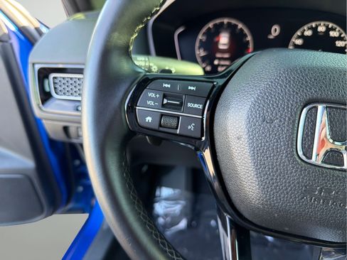Used 2022 Honda Civic Sport image 13