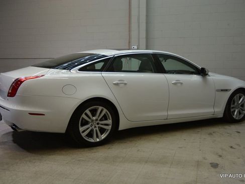 Used 2012 Jaguar XJ L image 30