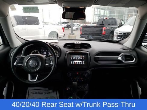 Used 2019 Jeep Renegade Latitude w/ Cold Weather Group image 11