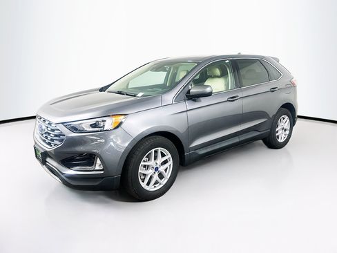 Used 2021 Ford Edge SEL w/ Cargo Accessory Package AWD/4WD image 3