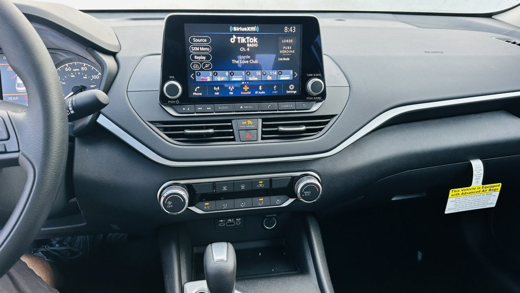 Certified 2025 Nissan Altima 2.5 S FWD image 22