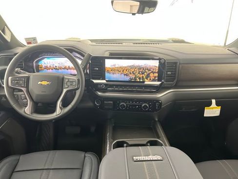 New 2026 Chevrolet Silverado 2500 High Country w/ Technology Package AWD/4WD image 12