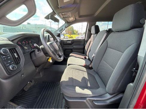 Used 2022 Chevrolet Silverado 1500 Custom AWD/4WD image 17