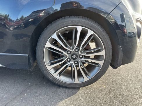 Used 2016 Hyundai Veloster Turbo image 13