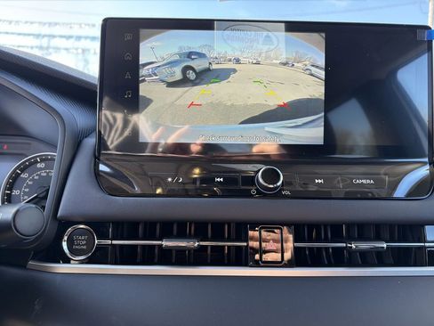 New 2026 Mitsubishi Outlander ES image 25