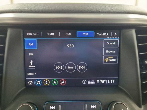 Used 2020 GMC Acadia AT4 AWD/4WD image 25