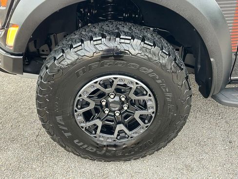 Used 2024 Ford F150 Raptor w/ Equipment Group 803A Raptor R AWD/4WD image 20