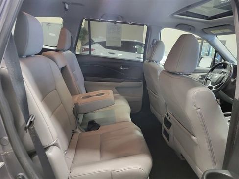 Used 2020 Honda Pilot EX-L image 16