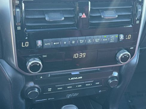 Used 2023 Lexus GX 460 Premium image 21