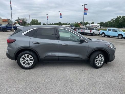 Used 2023 Ford Escape Active w/ Tech Pack #1 AWD/4WD image 13