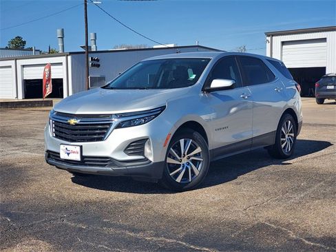 Used 2022 Chevrolet Equinox LT image 31