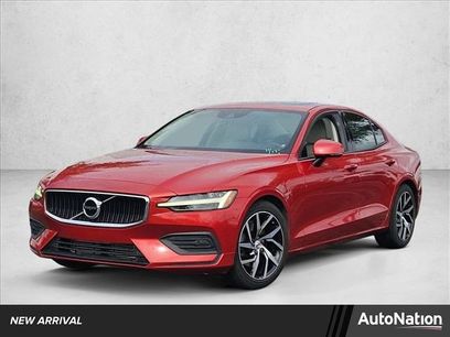 Used 2019 Volvo S60 T5 Momentum w/ Premium Package