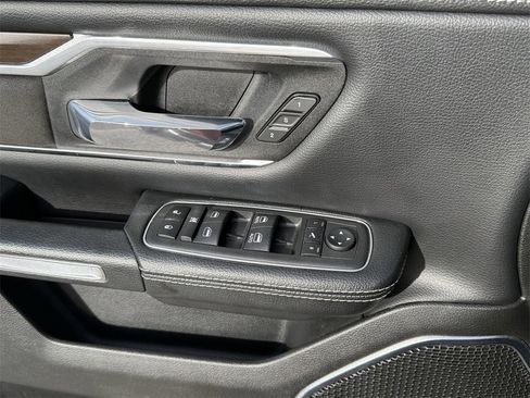 Used 2022 RAM 1500 Laramie image 19