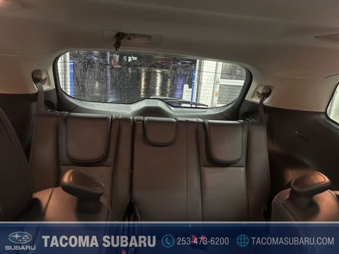 Used 2022 Subaru Ascent Limited w/ Technology Package image 11