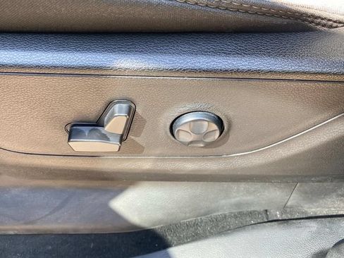 Used 2021 RAM 1500 Big Horn AWD/4WD image 14