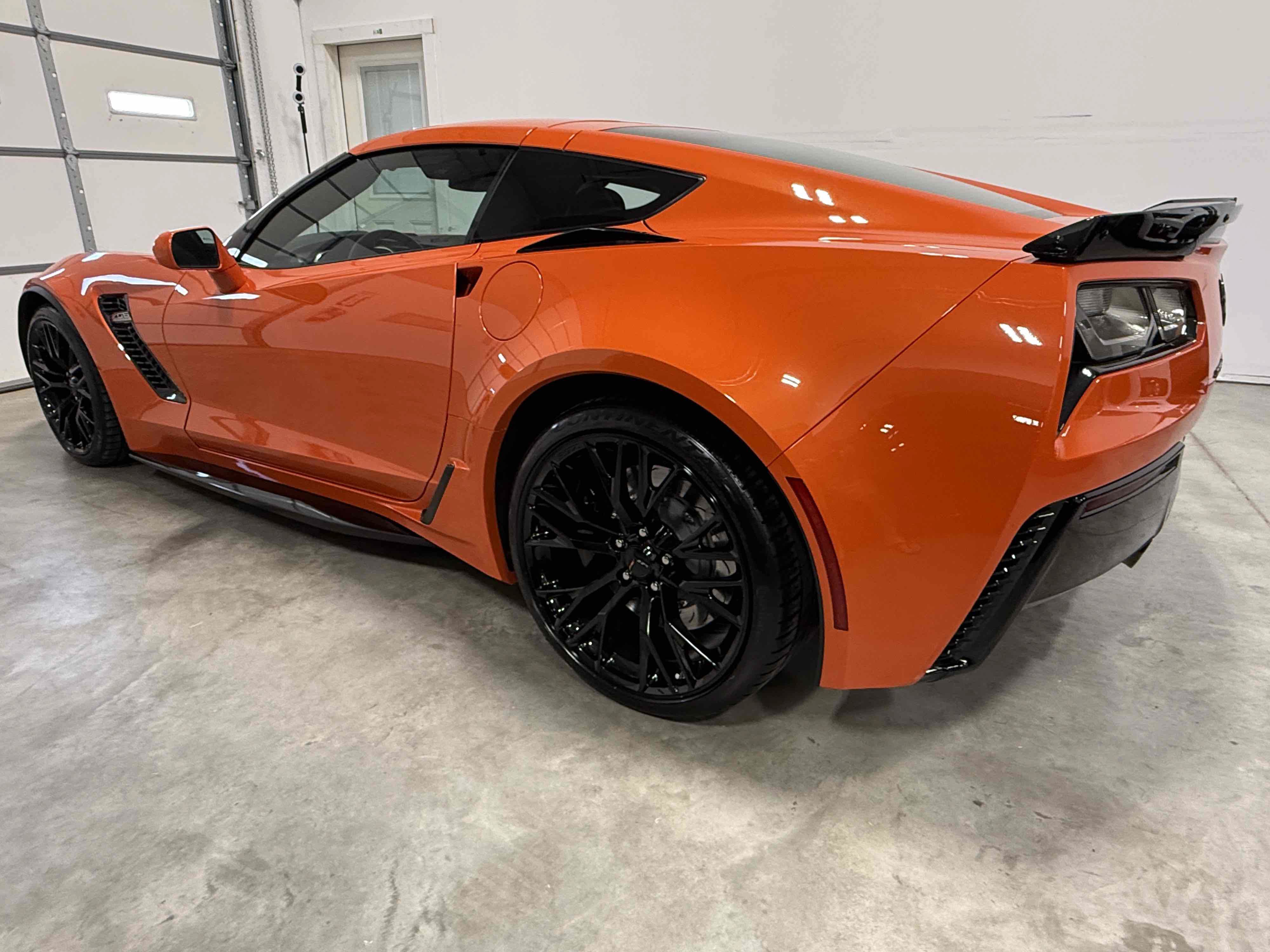 Used 2019 Chevrolet Corvette Z06 RWD image 26