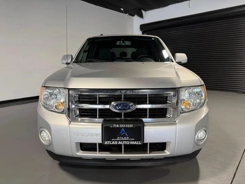 Used 2009 Ford Escape XLT AWD/4WD image 2