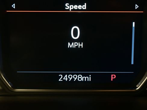 Used 2021 GMC Yukon SLT w/ SLT Premium Package image 27