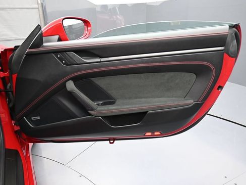 Used 2024 Porsche 911 Carrera GTS RWD image 26